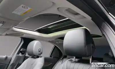 Mercedes-Benz E-Class 2019 2.0 Автомат в Москве № 194856, миниатюра 5