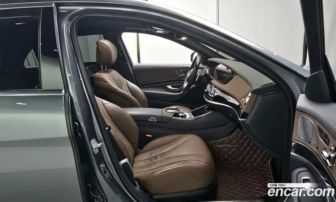 Mercedes-Benz S-Class 2018 3.0 Автомат в Москве № 195238, фото 18