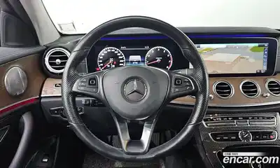 Mercedes-Benz E-Class 2018 2.0 Автомат в Москве № 195295, миниатюра 10