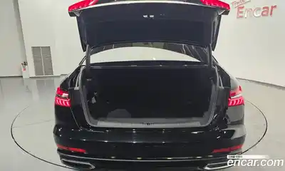 Audi A6 2023 2.0 Автомат в Москве № 195878, миниатюра 11