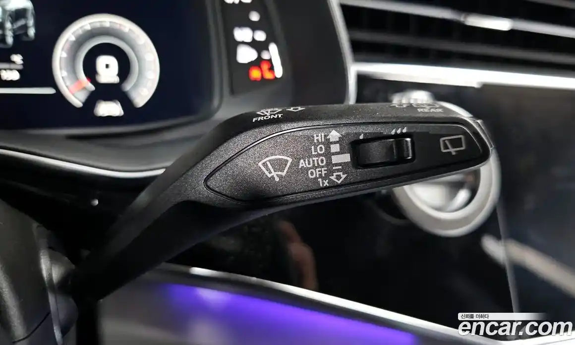 Audi Q8 2020 3.0 Автомат в Москве № 196348, фото 15