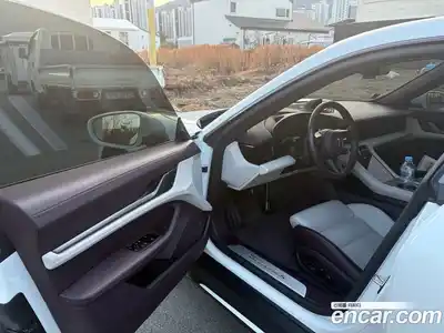 Porsche Taycan 2025 Автомат в Москве № 197814, миниатюра 11