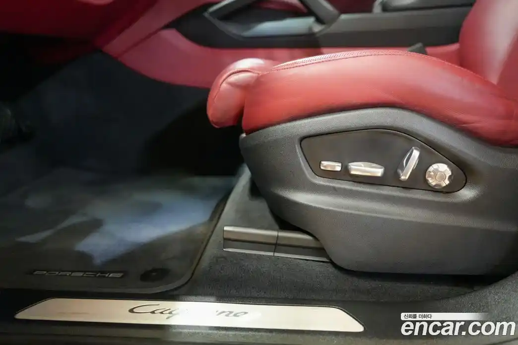 Porsche Cayenne 2019 3.0 Автомат в Москве № 197947, фото 12