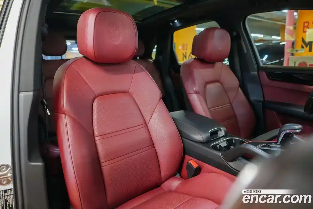 Porsche Cayenne 2019 3.0 Автомат в Москве № 197947, фото 18