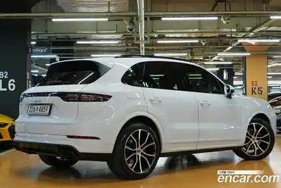 Porsche Cayenne 2019 3.0 Автомат в Москве № 197947, миниатюра 2