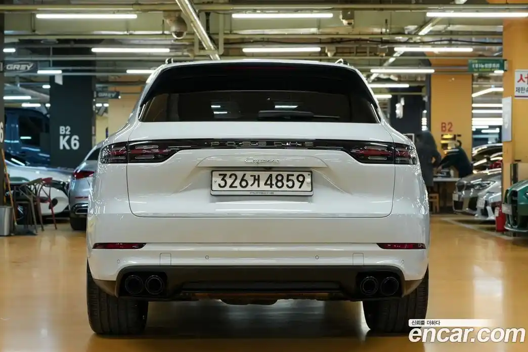 Porsche Cayenne 2019 3.0 Автомат в Москве № 197947, фото 4