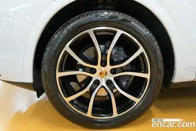 Porsche Cayenne 2019 3.0 Автомат в Москве № 197947, миниатюра 5