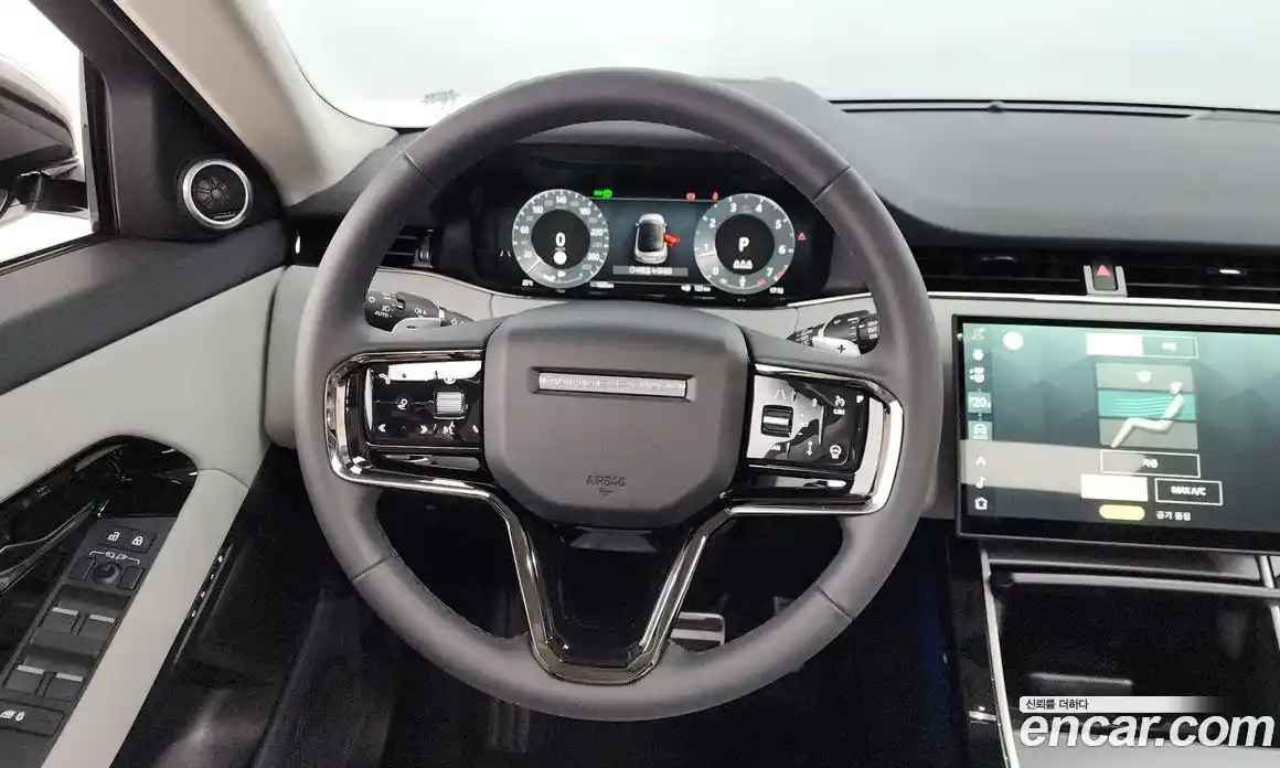 Land Rover Range-Rover Evoque 2025 2.0 Автомат в Москве № 198073, фото 4