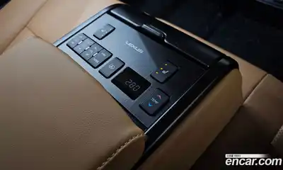 Lexus ES 2025 2.5 Автомат в Москве № 198840, миниатюра 5