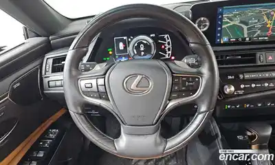 Lexus ES 2025 2.5 Автомат в Москве № 198840, миниатюра 9
