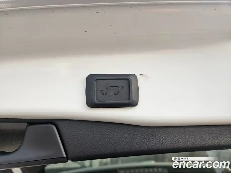 Toyota RAV4 2024 2.5 Автомат в Москве № 199564, фото 6