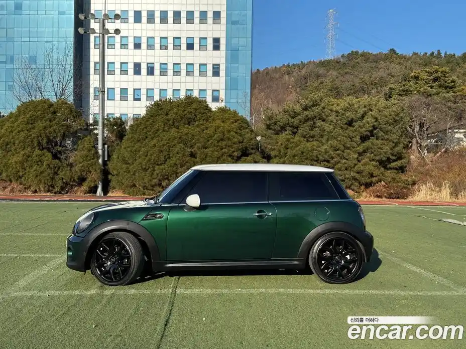 Mini Cooper 2013 2.0 Автомат в Москве № 200999, фото 3