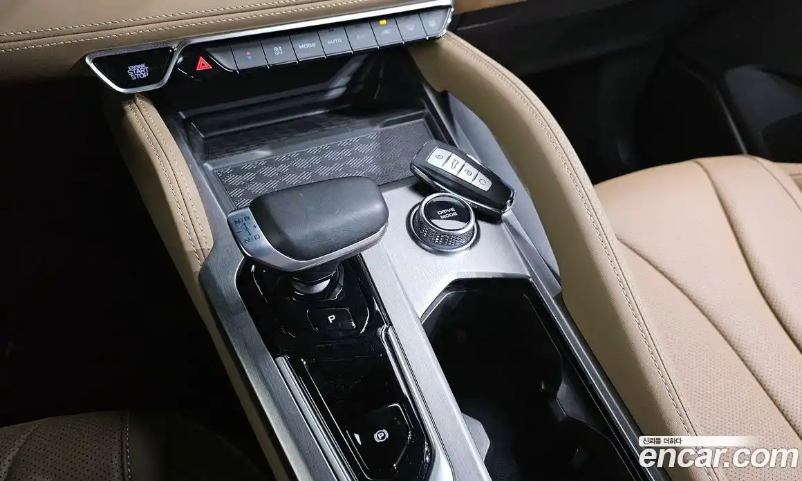 Renault Grand Koleos 2025 1.5 Автомат в Москве № 204026, фото 16