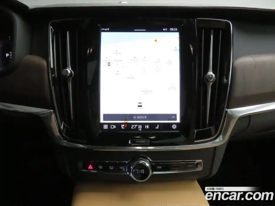 Volvo S90 2024 2.0 Автомат в Москве № 205309, фото 17