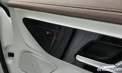 Mercedes-Benz EQE 2024 0.3 Автомат в Москве № 206667, миниатюра 2