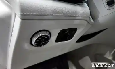 Mercedes-Benz EQE 2024 0.3 Автомат в Москве № 206667, миниатюра 5