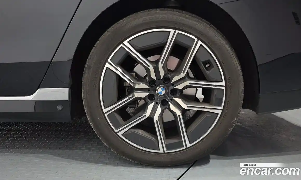 BMW 7-Series 2024 3.0 Автомат в Москве № 210683, фото 18