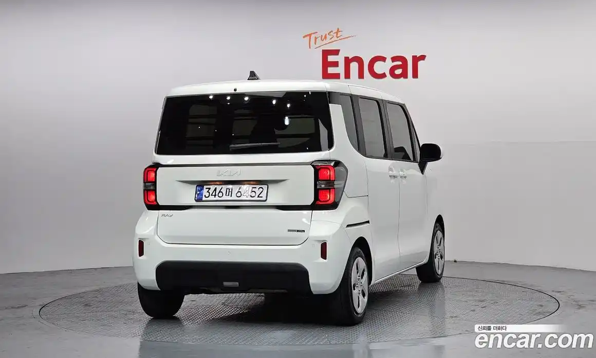 Kia Ray 2023 1.0 Автомат в Москве № 21115, фото 18