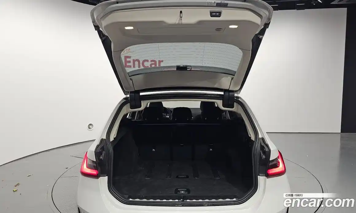 BMW 3-Series 2021 2.0 Автомат в Москве № 211393, фото 12