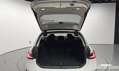 BMW 3-Series 2021 2.0 Автомат в Москве № 211393, миниатюра 12