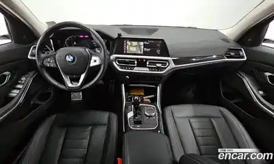 BMW 3-Series 2021 2.0 Автомат в Москве № 211393, миниатюра 3