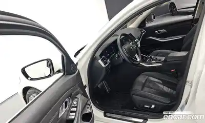 BMW 3-Series 2021 2.0 Автомат в Москве № 211393, миниатюра 8