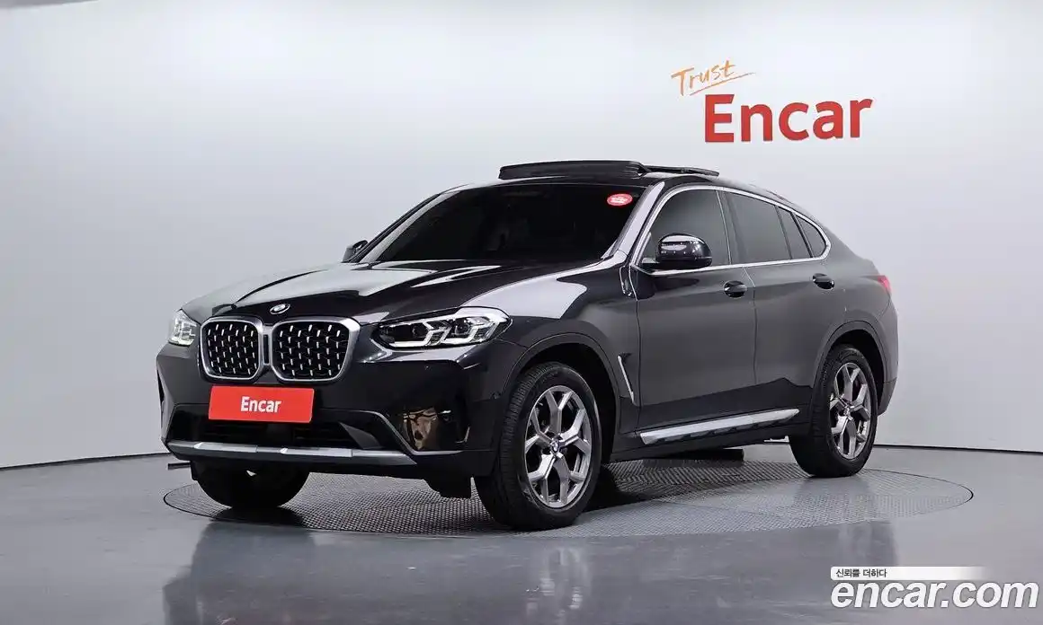 BMW X4 2023 2.0 Автомат в Москве № 211464, фото 1