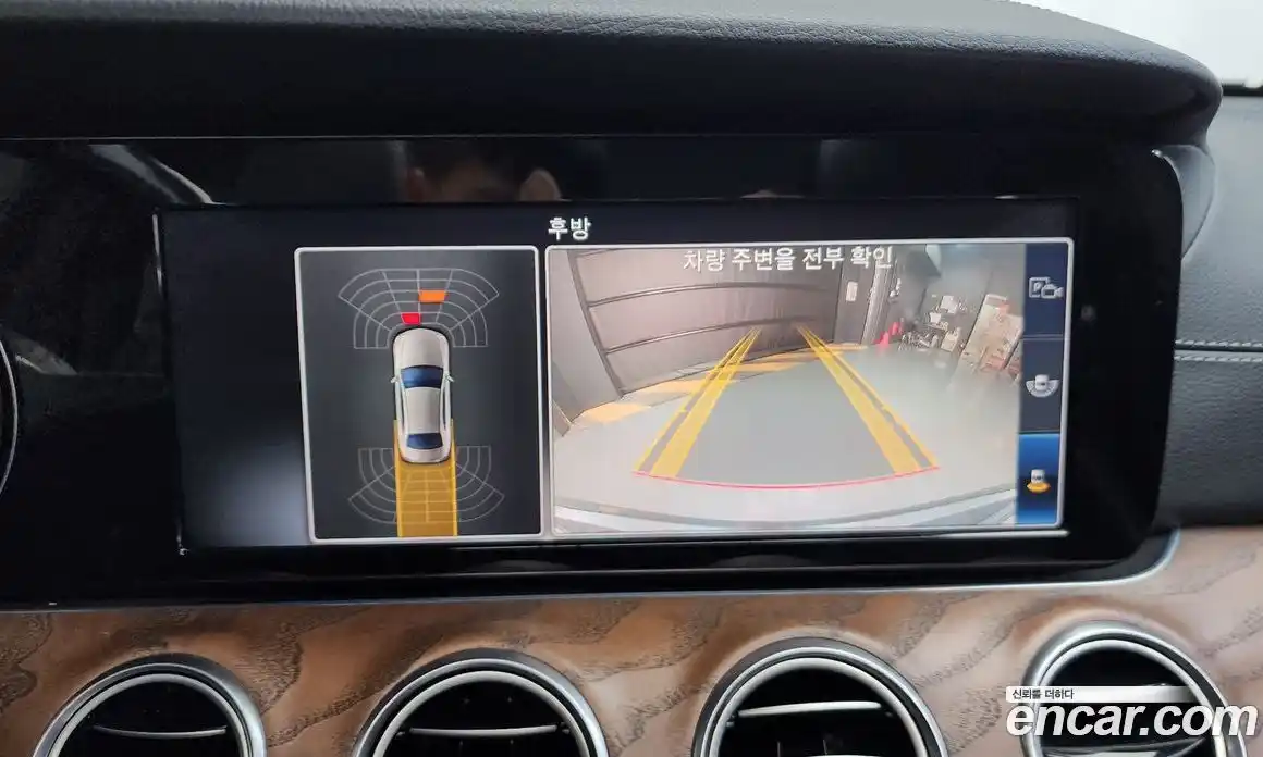 Mercedes-Benz E-Class 2020 1.9 Автомат в Москве № 212166, фото 16