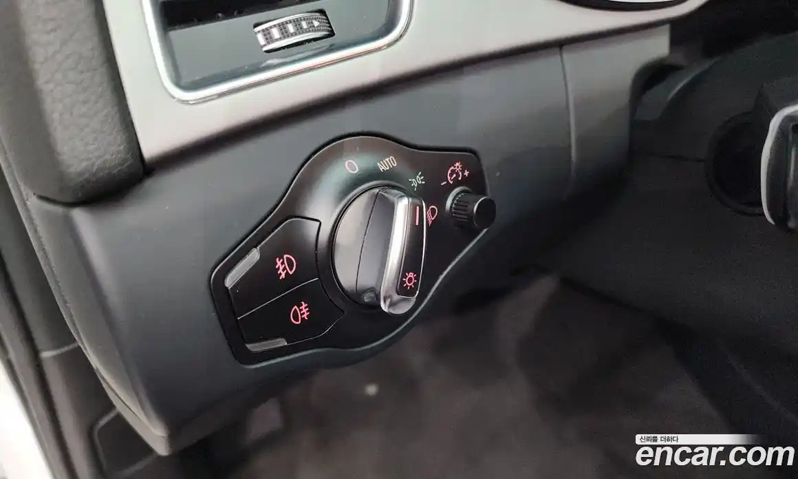 Audi A4 2014 2.0 Автомат в Москве № 212601, фото 6