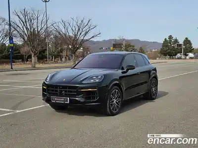 Porsche Cayenne, 2024