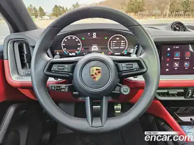 Porsche Cayenne 2024 3.0 Автомат в Москве № 212962, миниатюра 6