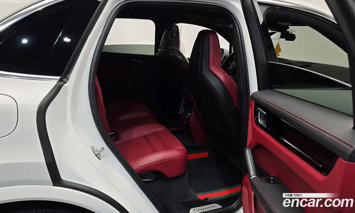 Porsche Cayenne 2021 3.0 Автомат в Москве № 213184, фото 12