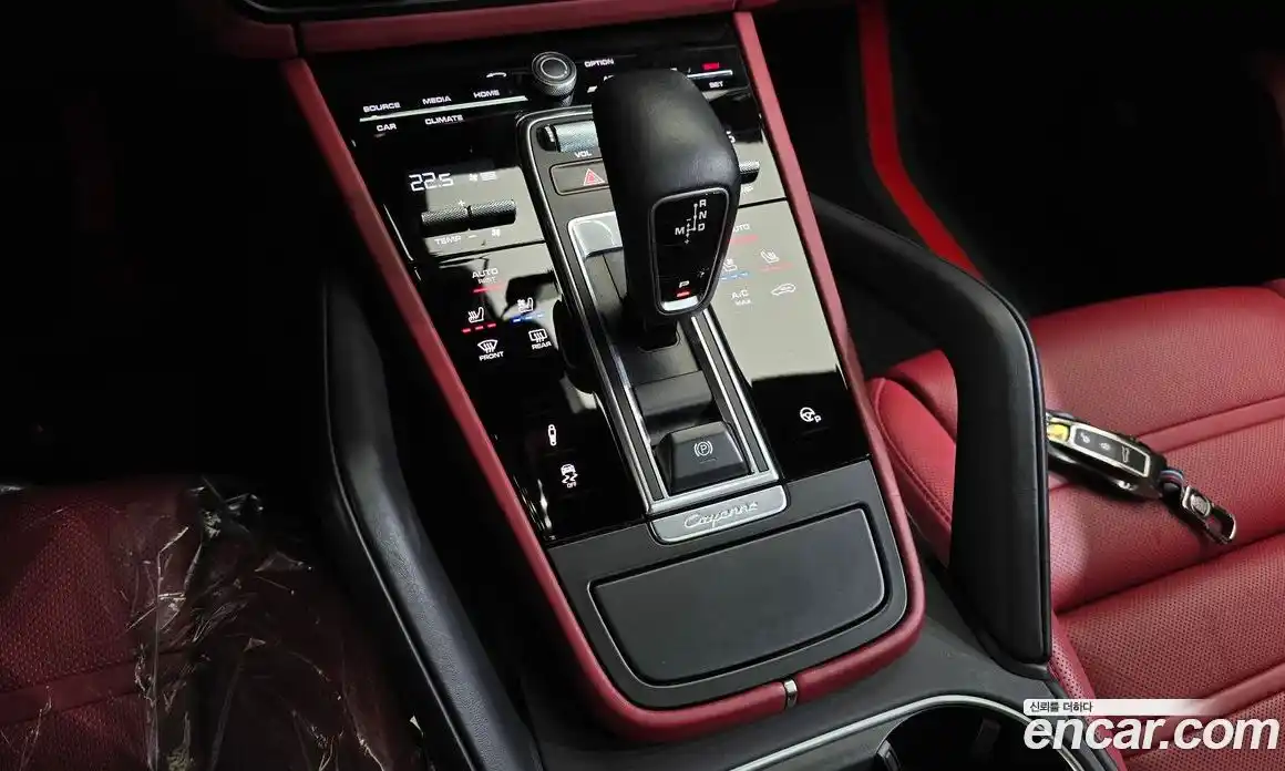 Porsche Cayenne 2021 3.0 Автомат в Москве № 213184, фото 9