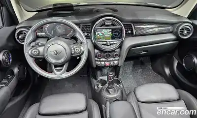 Mini Cooper 2021 2.0 Автомат в Москве № 214103, миниатюра 4