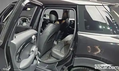 Mini Cooper 2021 2.0 Автомат в Москве № 214103, миниатюра 5