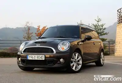 Mini Clubman, 2011