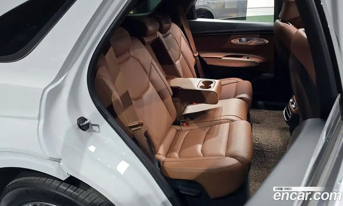 Genesis GV70 2023 2.5 Автомат в Москве № 21525, фото 3