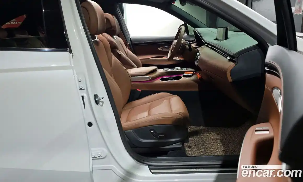 Genesis GV70 2023 2.5 Автомат в Москве № 21525, фото 5