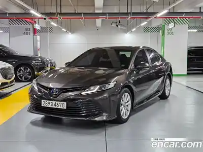 Toyota Camry, 2020