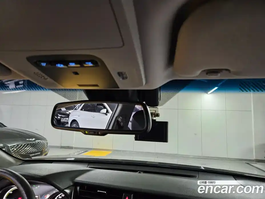 Toyota Camry 2020 2.5 Автомат в Москве № 215662, фото 19