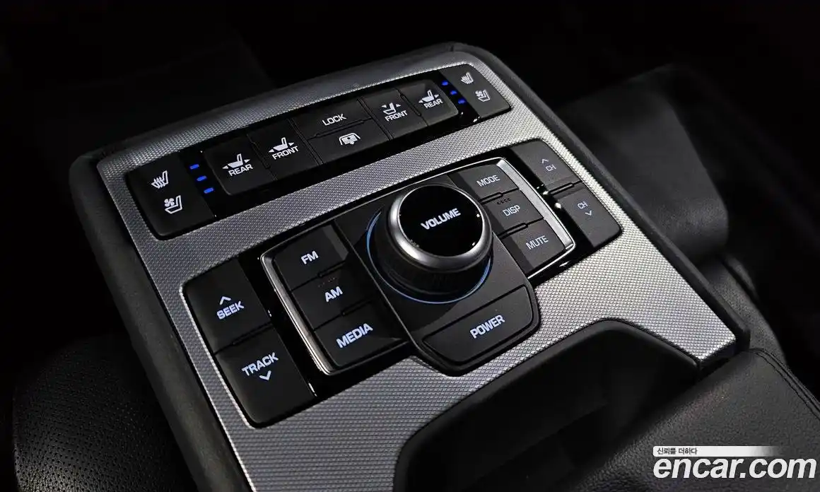 Genesis G80 2018 3.8 Автомат в Москве № 21941, фото 17