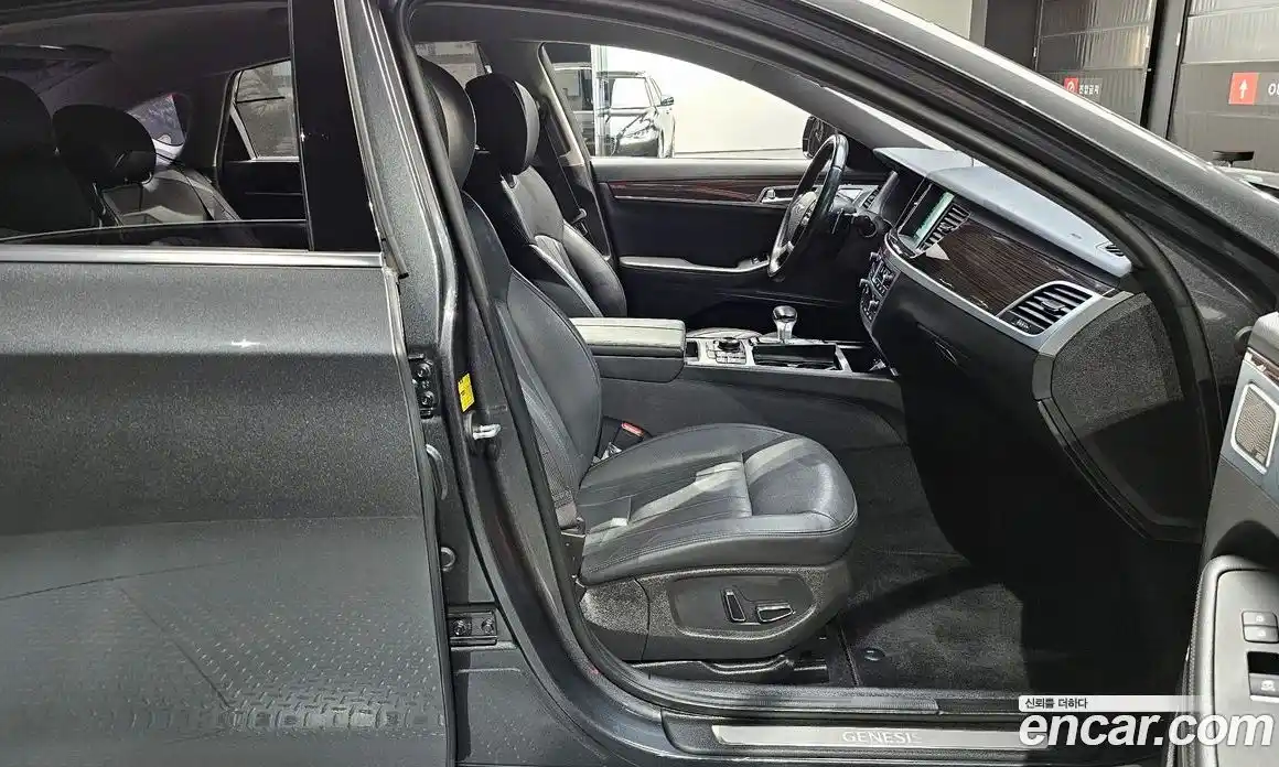 Genesis G80 2018 3.8 Автомат в Москве № 21941, фото 10