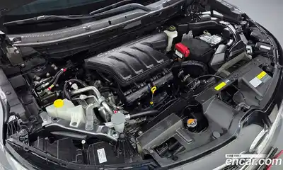 Renault QM6 2023 2.0 Автомат в Москве № 225301, миниатюра 3