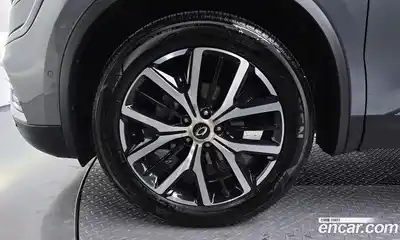 Renault QM6 2023 2.0 Автомат в Москве № 225301, миниатюра 7