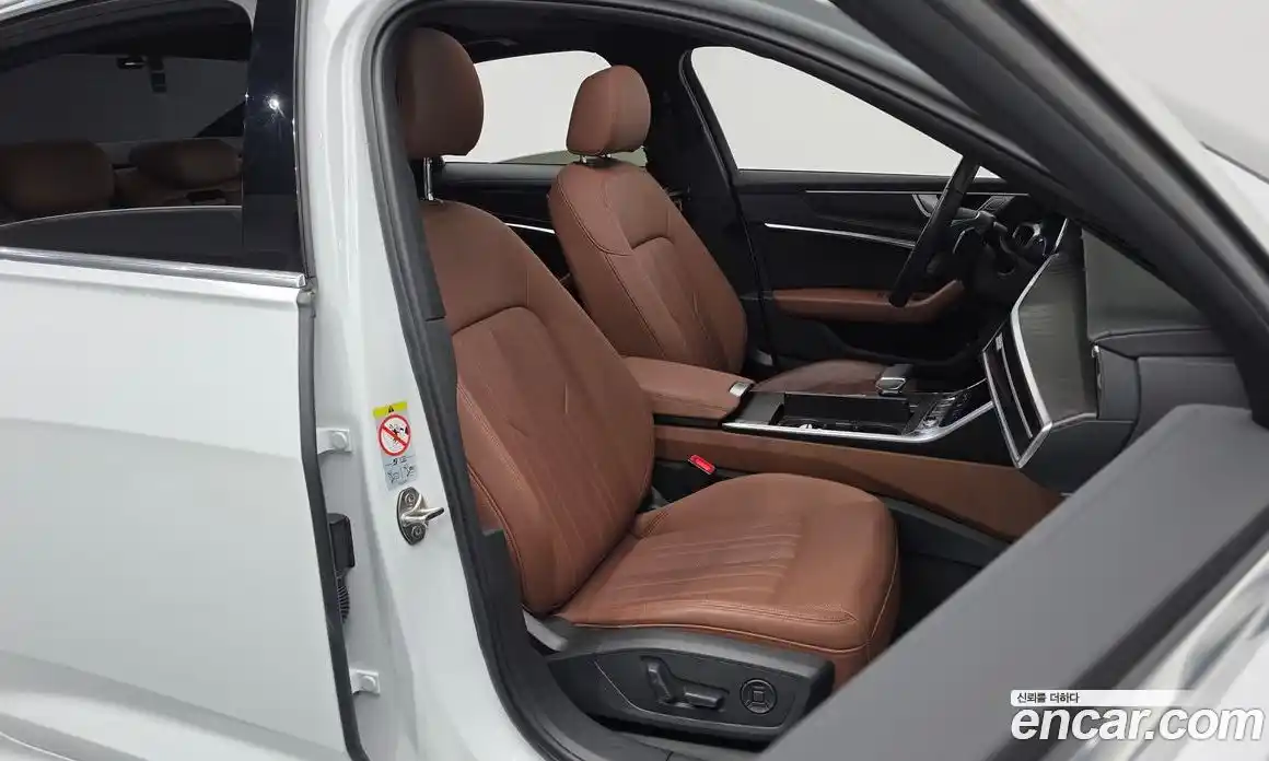 Audi A6 2021 2.0 Автомат в Москве № 229827, фото 20