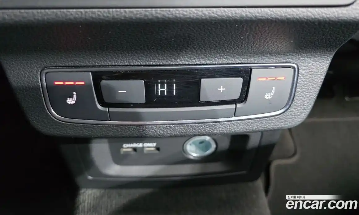 Audi Q5 2021 2.0 Автомат в Москве № 230155, фото 13