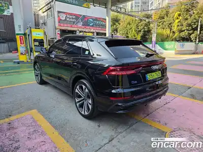 Audi Q8 2023 3.0 Автомат в Москве № 230327, миниатюра 6