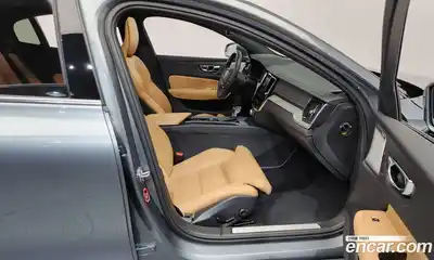 Volvo S60 2020 2.0 Автомат в Москве № 230467, миниатюра 11