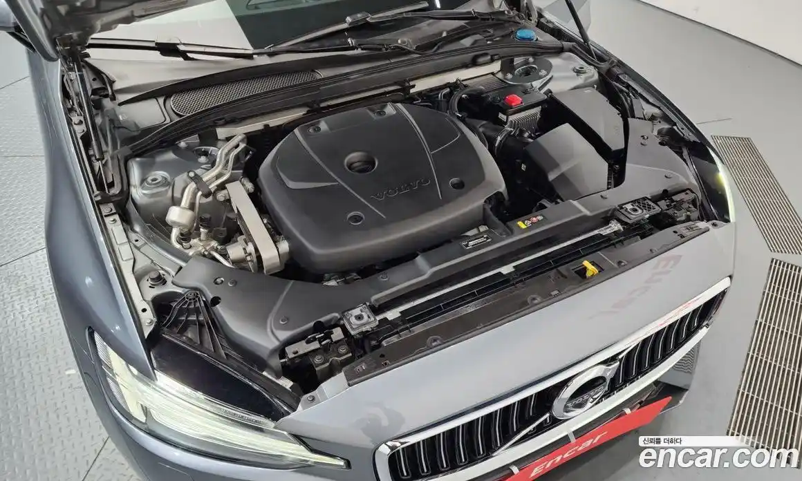 Volvo S60 2020 2.0 Автомат в Москве № 230467, фото 6