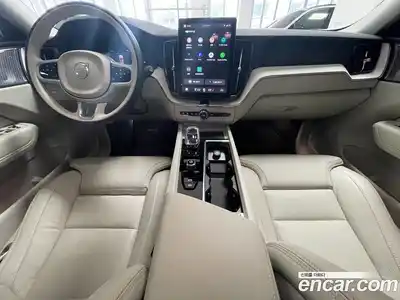 Volvo XC60 2026 2.0 Автомат в Москве № 230762, миниатюра 7